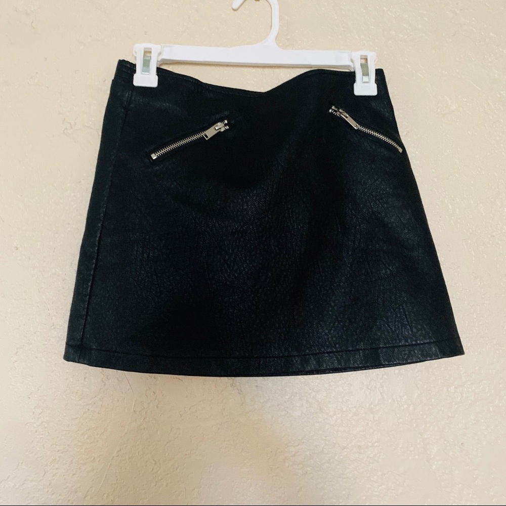 Forever 21 Girls Leather Skirt w/ Zippers